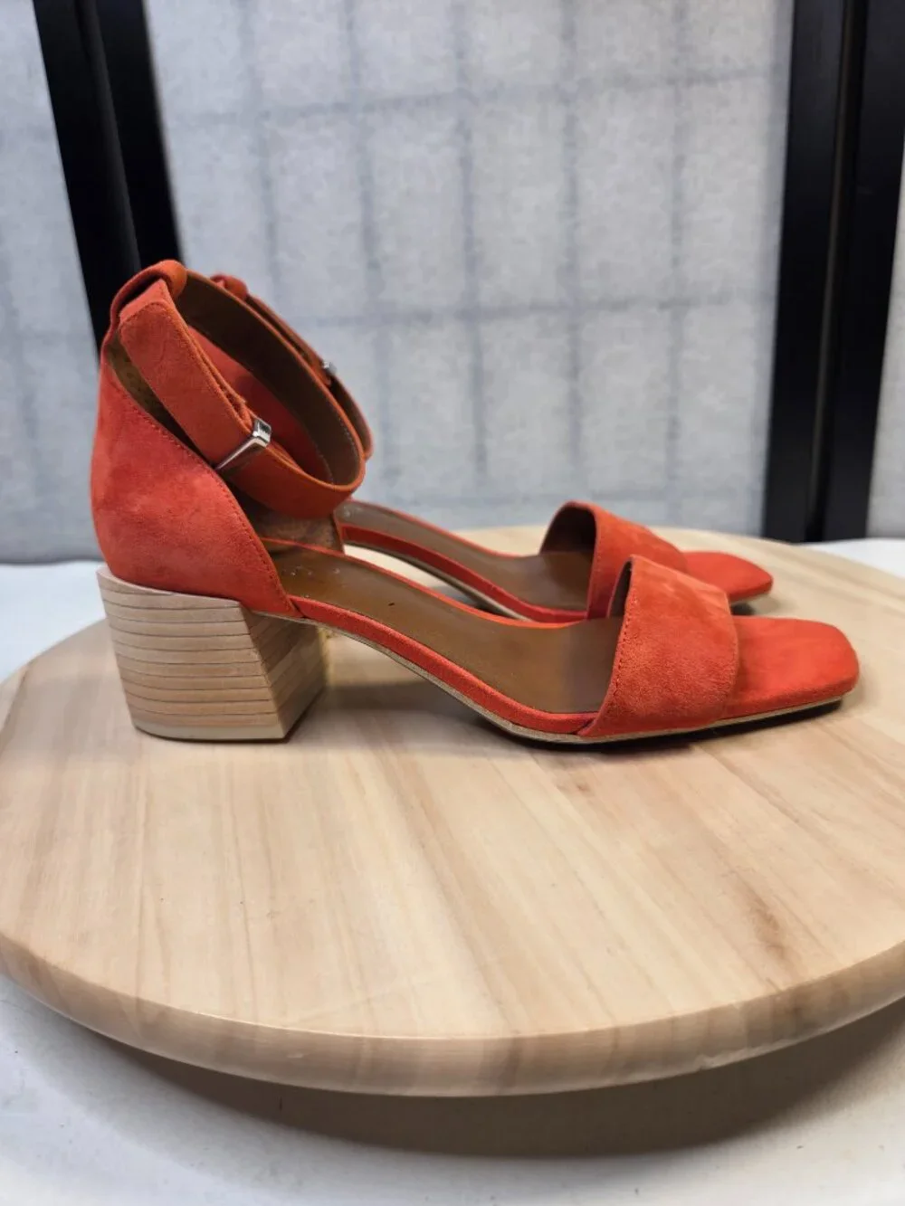 FRANCO SARTO Merryl Ankle Strap Red/Orange Suede Sandals Women US 7.5M